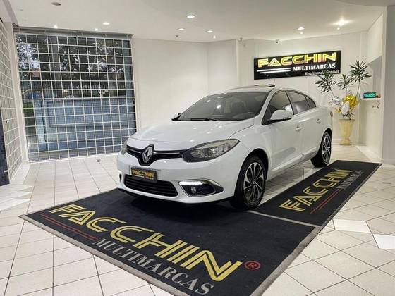 RENAULT FLUENCE 2.0 PRIVILÉGE 16V FLEX 4P AUTOMÁTICO RENAULT FLUENCE 2.0 PRIVILÉGE 16V FLEX 4P AUTOMÁTICO